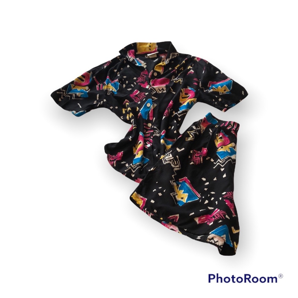 Vintage 80’s Kathie Lee Colorful Short Sleeve Button-down Shirt and Long…